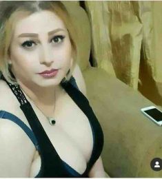 Nesrine, 50 سنة, النساء