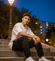 ابراهيم, 20 jaar oud, Man