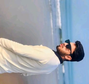 Nazmul, 23 jaar oud, Jhingergacha, Bangladesh