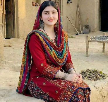 Kinza, 19 jaar oud, Quetta, Pakistan